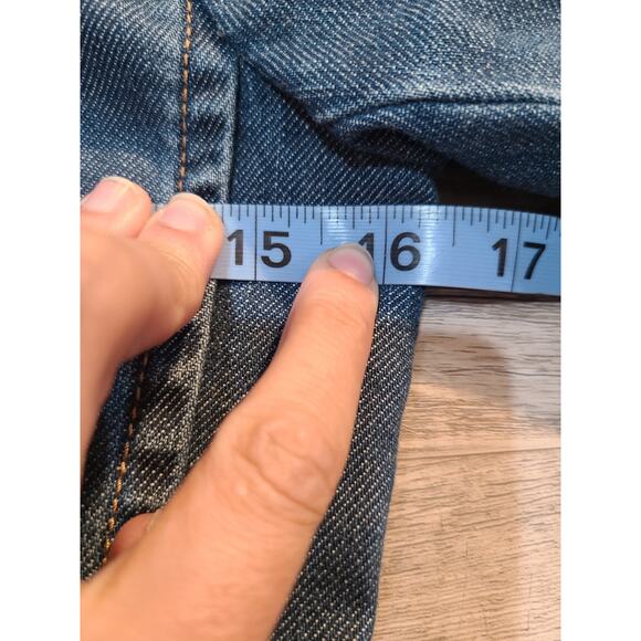 Banana Republic size 2 womens denim jacket - Picture 6 of 7